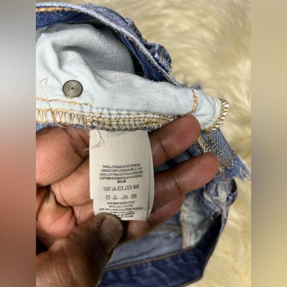 Free People Distressed Raw Hem Embroidered Tribal Aztec Boho Denim Shorts Sz 28 - Picture 5 of 9